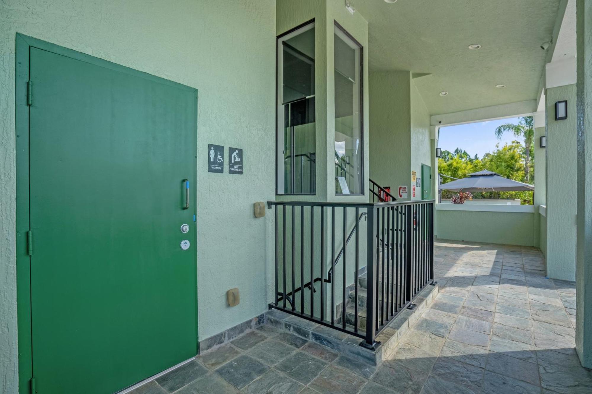 Long Weekend Escape - Townhome By Disney! Орландо Экстерьер фото