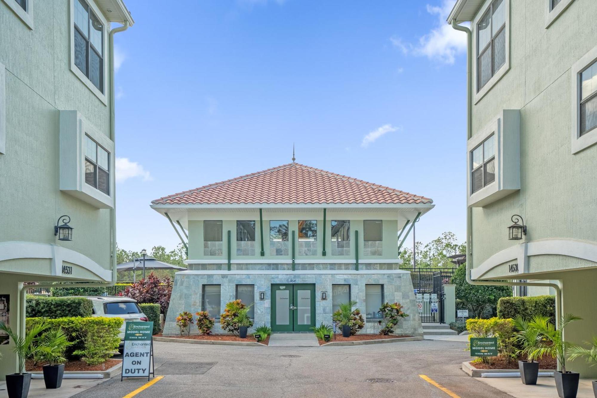 Long Weekend Escape - Townhome By Disney! Орландо Экстерьер фото